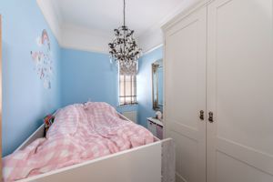 Bedroom- click for photo gallery